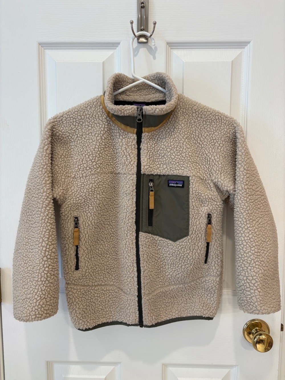 Patagonia Kids Cream Pile Fleece Jacket with Olive Chest Pocket